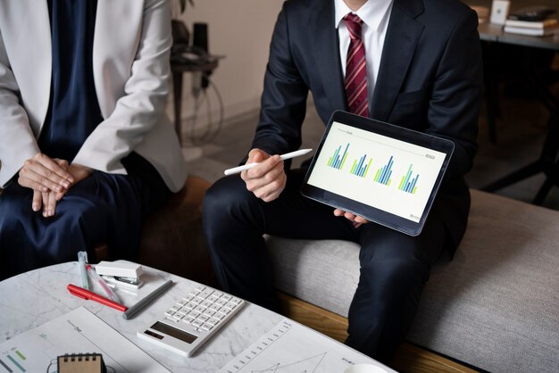 Dlaczego outsourcing księgowości staje się kluczowy dla nowoczesnych firm?